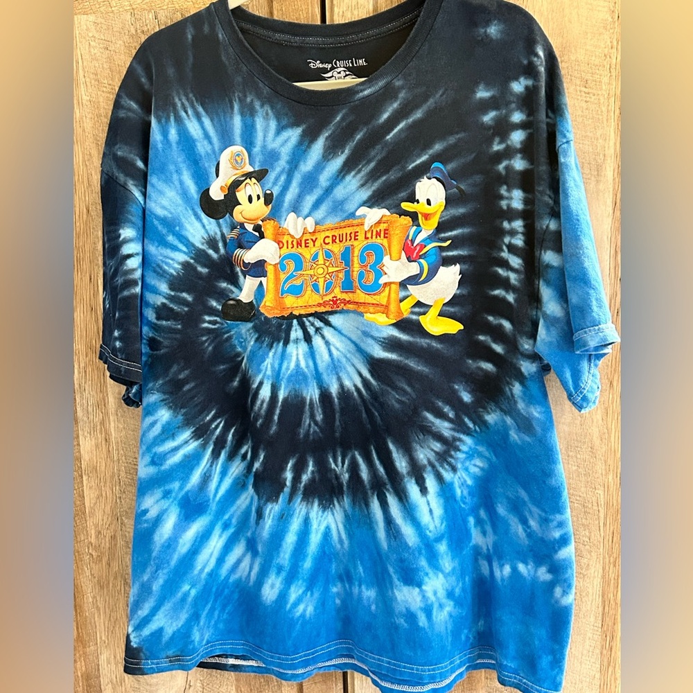 2013 Disney Cruise Line XXL blue tie dye T-shirt Mickey Mouse Captain Donald